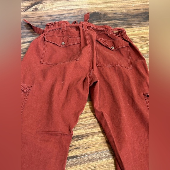 Old Navy Womens Brick Red Cargo Pants - Picture 5 of 7